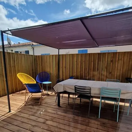 Maison Liberte Esprit Vintage Holiday home Gujan-Mestras